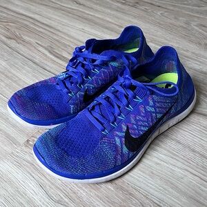 Multicolor Nike Flyknit Sneaker